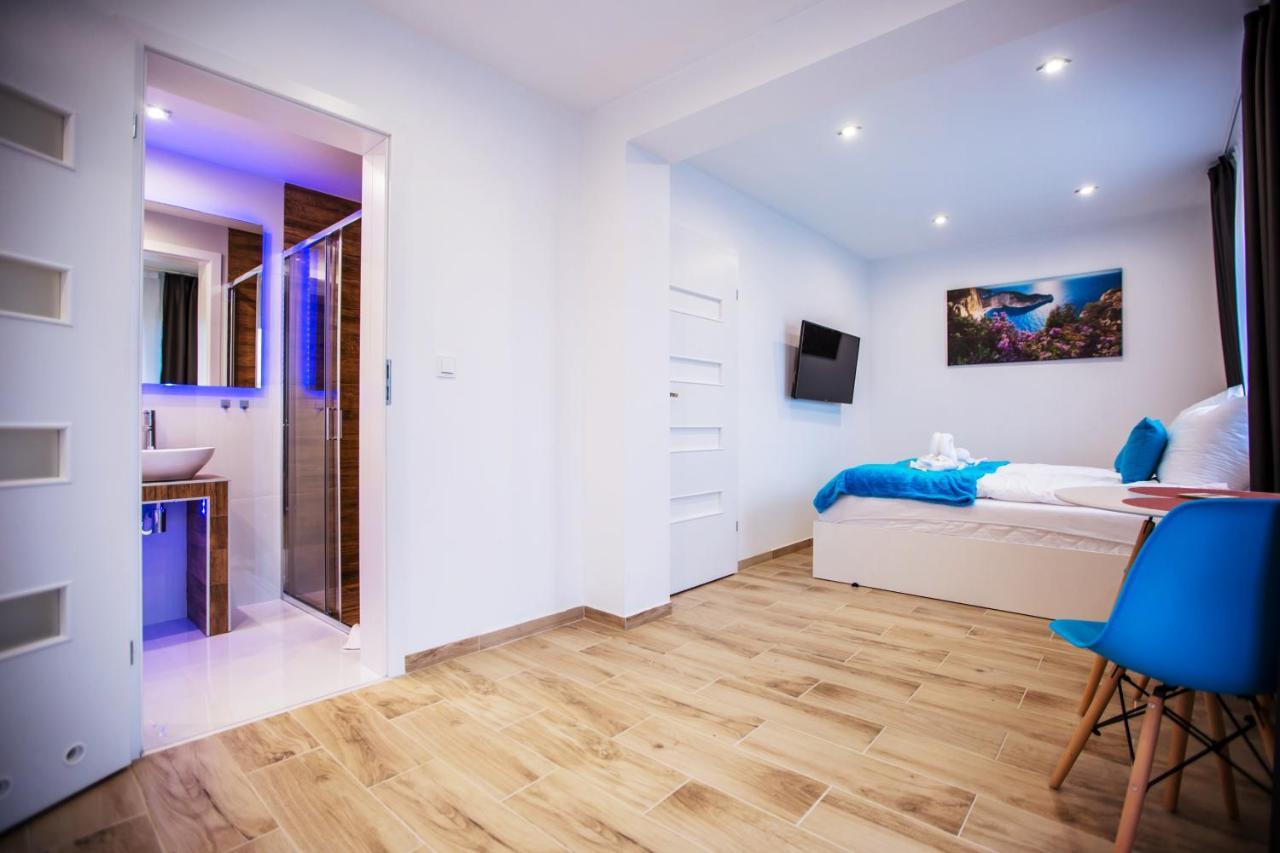 Adonis Apartments Swinoujscie Bagian luar foto